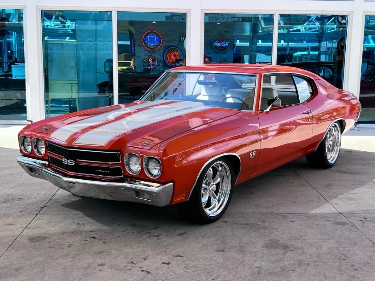 1970 Chevrolet Chevelle Red+Stripes&Black